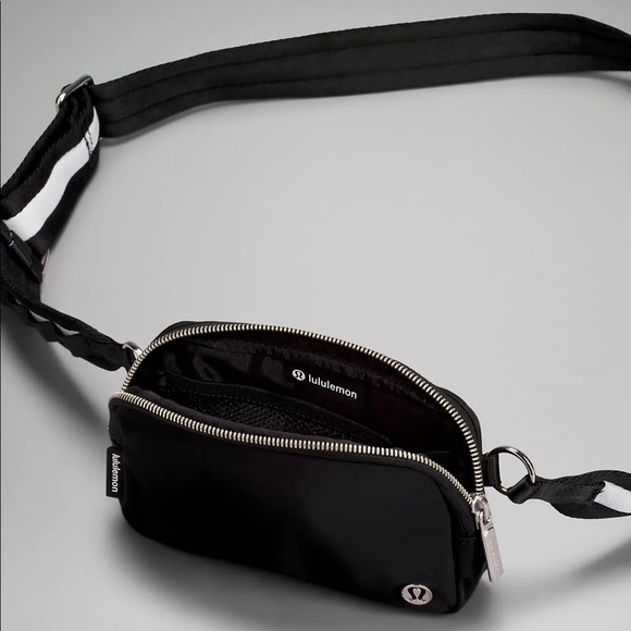 Everywhere Crossbody Bag - Brand New - Picture 4 of 8